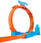 Hot Wheels toy car track set with triple loops and 1:64 scale vehicle for kids and racing fun.
