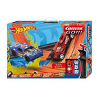 Carrera HOT WHEELS slot car racing set, 4.9 meters long, featuring colorful cars and track pieces for kids' toy racing fun.