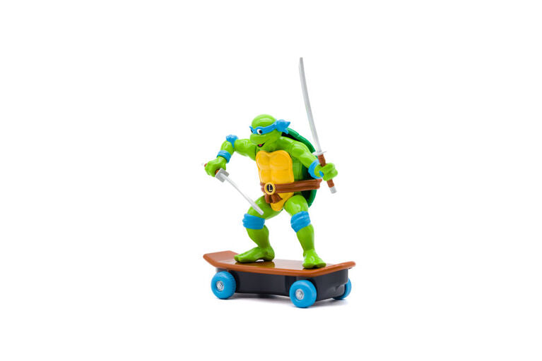 Teenage Mutant Ninja Turtles  Sewer Shredders - Leonardo