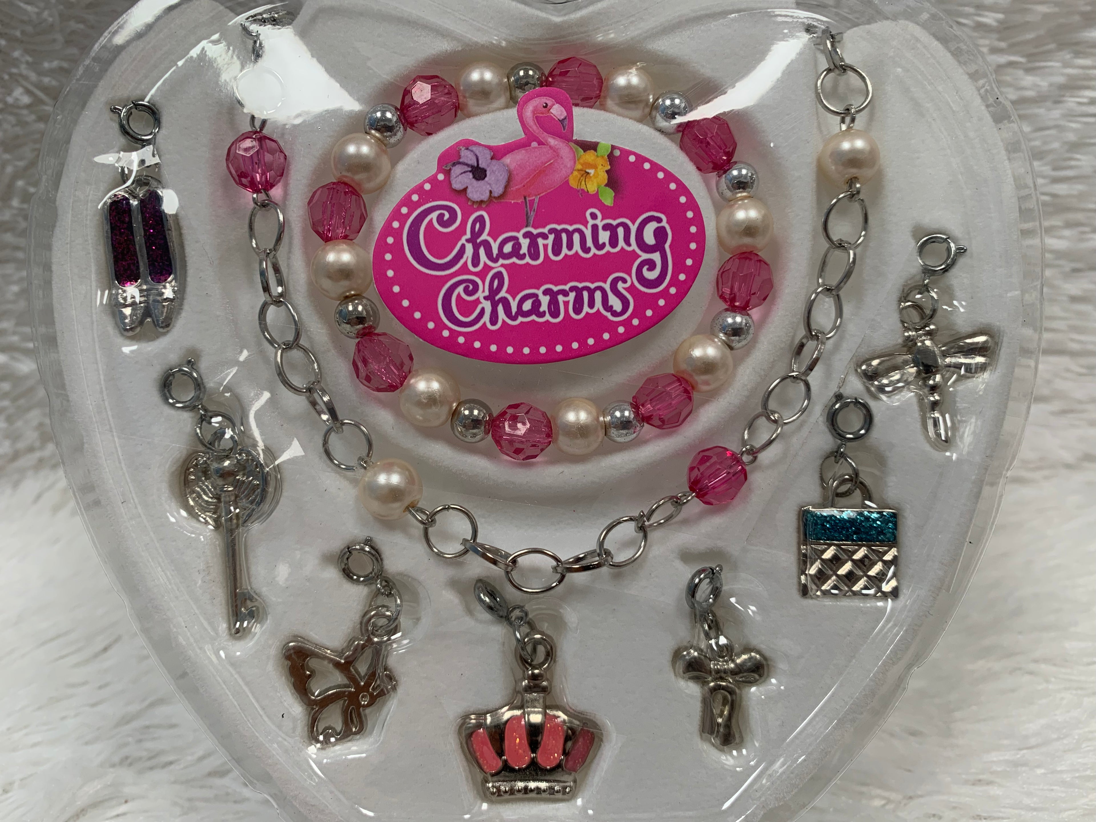 PECOWARE necklace and bracelet set featuring matching jewelry with intricate design, showcased on a neutral background.