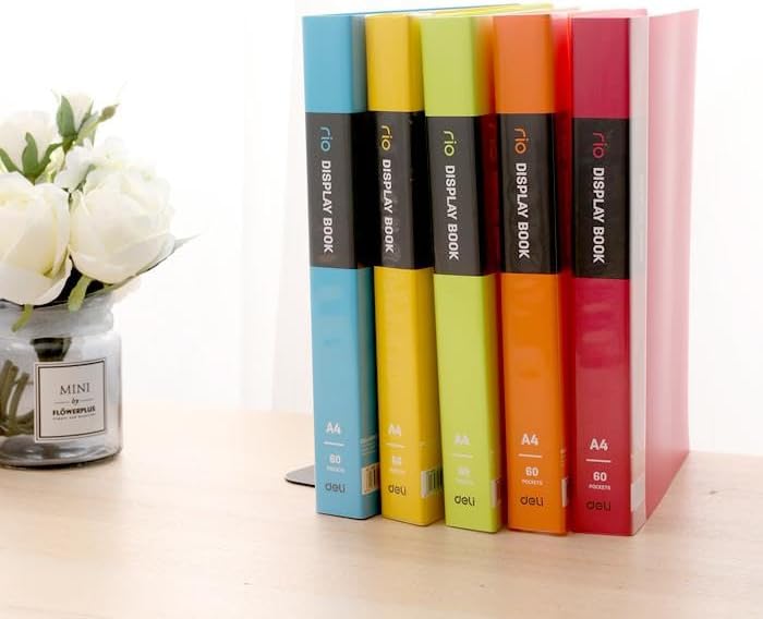 Playzokids Deli Rio A4 display book with 60 transparent pockets for organizing documents and artwork.